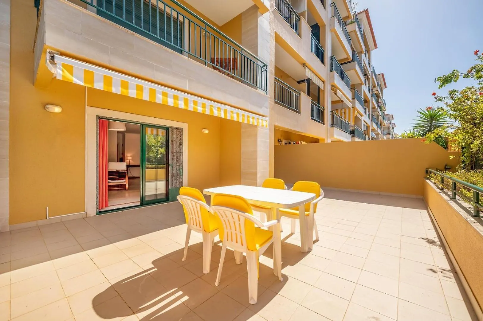 Guestready - Near Carcavelos Beach Apartment