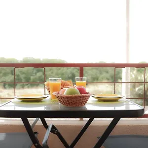 Apartment Like-home-t1 Apt-sea View, Near The, Carcavelos (Lisbon)